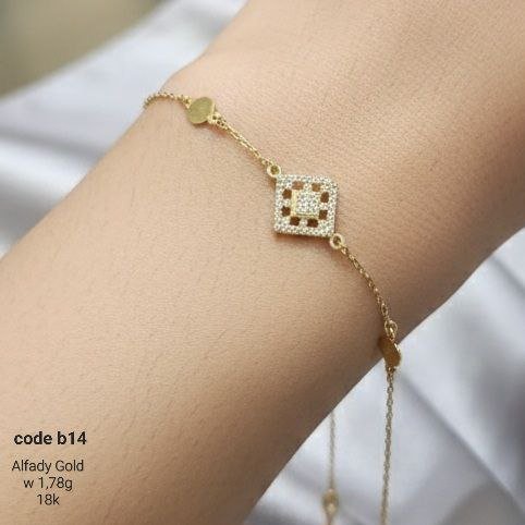 انسيال ذهب انسيال بتصميم المربع المرصع (كود b14)