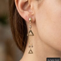 حلق ذهب عيار 18 بتصميم عصري أنيق ومميز