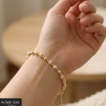 انسيال ذهب عيار 18 بتصميم عصري يواكب أحدث الصيحات