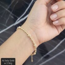 انسيال ذهب عيار 18 بتصميم أنيق ورقيق