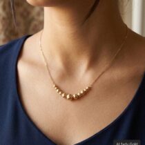 سلسلة ذهب عيار 18 بتصميم رقيق وعصري يبرز جمالك